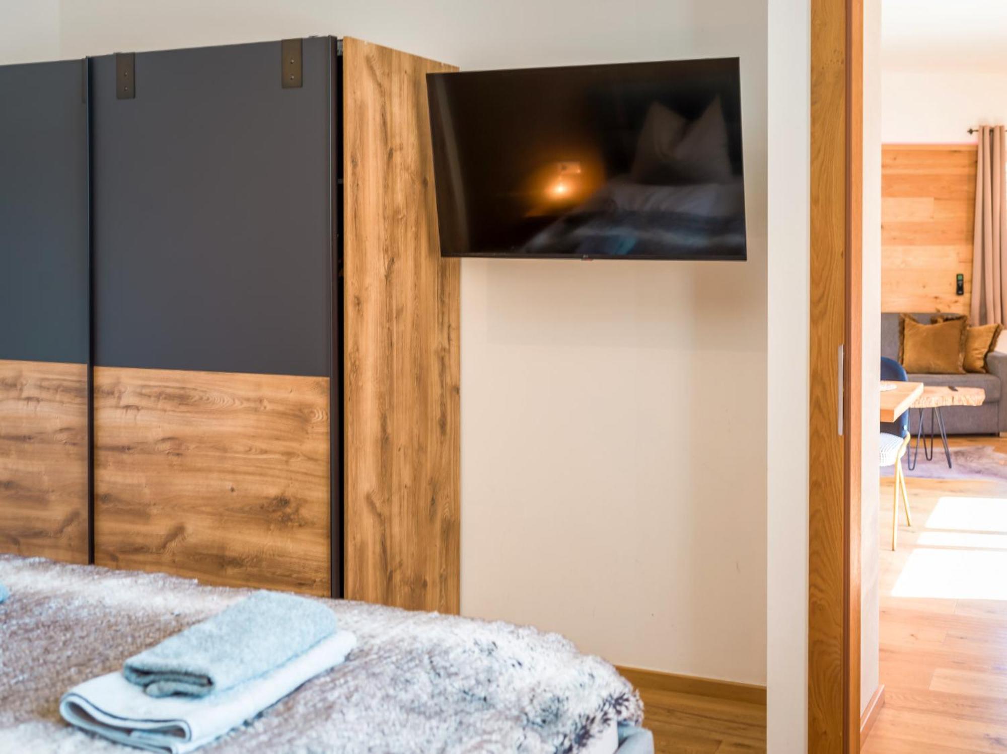 Alte Muehle Loft - Balcony & Car Park By Alpenluxus Appartements Brixlegg Bagian luar foto